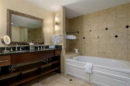 фото отеля Hilton Dallas / Rockwall Lakefront