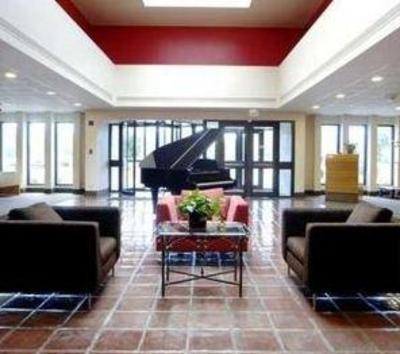 фото отеля Ramada Hotel Kansas City