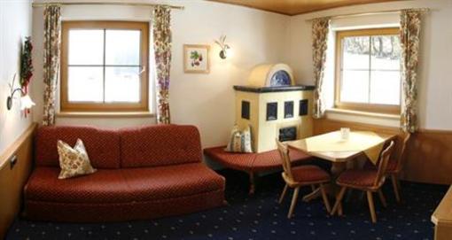 фото отеля Apparthotel Bergkristall Mayrhofen