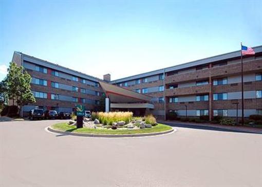 фото отеля Quality Inn & Suites Airport Bloomington (Minnesota)