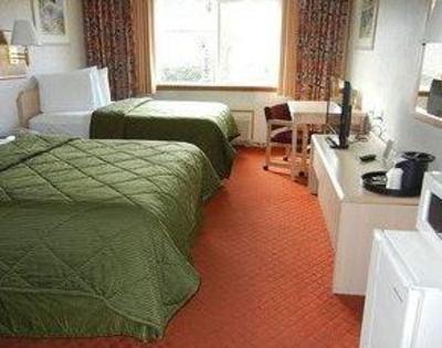 фото отеля Days Inn & Suites Salmon Creek Vancouver (Washington)