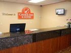 фото отеля Days Inn & Suites Salmon Creek Vancouver (Washington)