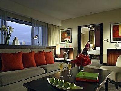 фото отеля Sofitel Philippine Plaza Manila