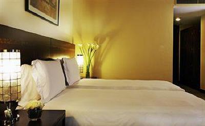 фото отеля Sofitel Philippine Plaza Manila