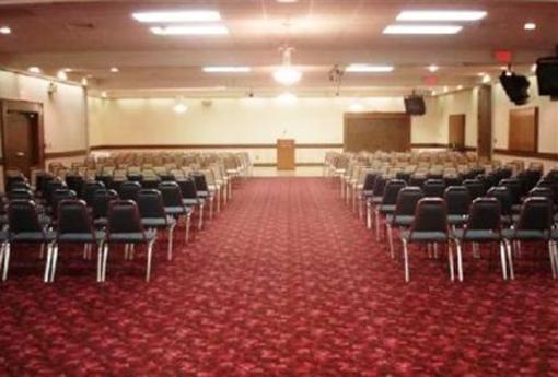 фото отеля New World Inn & Conference Center