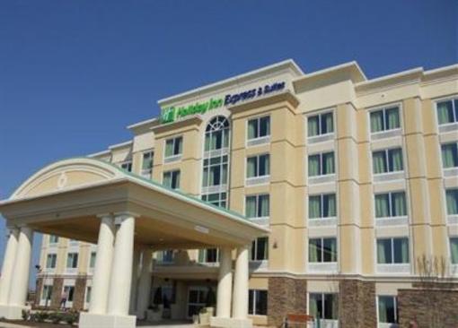 фото отеля Holiday Inn Express & Suites Jackson Northeast