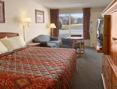 фото отеля Days Inn Greensboro Airport