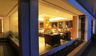 фото отеля Woodland Hotel Pune