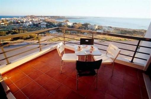 фото отеля Caravella Luxury Apartments