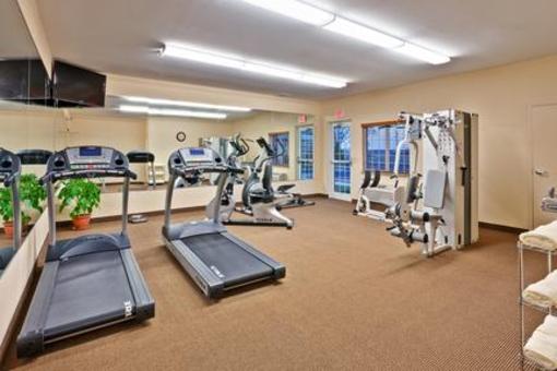 фото отеля Candlewood Suites Crawfordsville