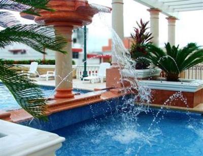 фото отеля Hotel Baluarte
