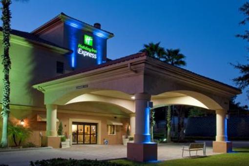 фото отеля Holiday Inn Express Clermont