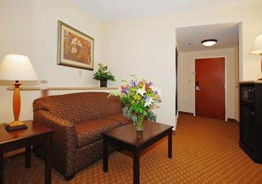 фото отеля Comfort Suites North Knoxville