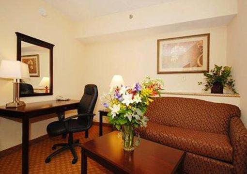 фото отеля Comfort Suites North Knoxville