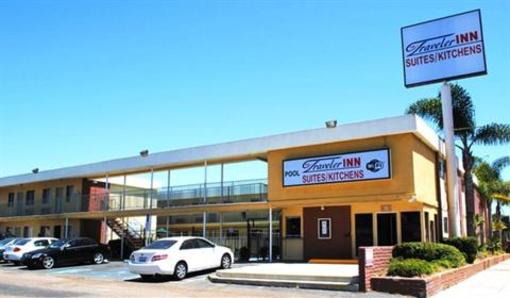 фото отеля Travelers Inn & Suites Chula Vista
