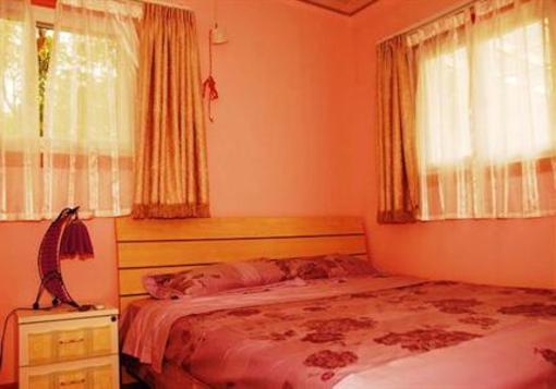 фото отеля Dozycat Youth Hostel