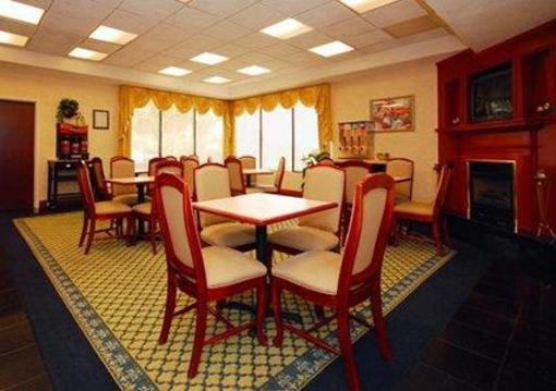 фото отеля Comfort Inn & Suites Galleria