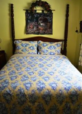 фото отеля Alpine Village Inn
