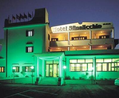 фото отеля Hotel Sfinalicchio