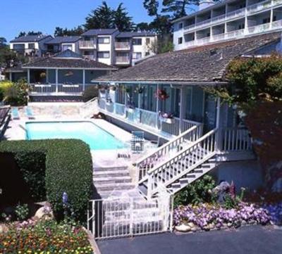 фото отеля Best Western Carmel Bay View Inn Carmel By the Sea