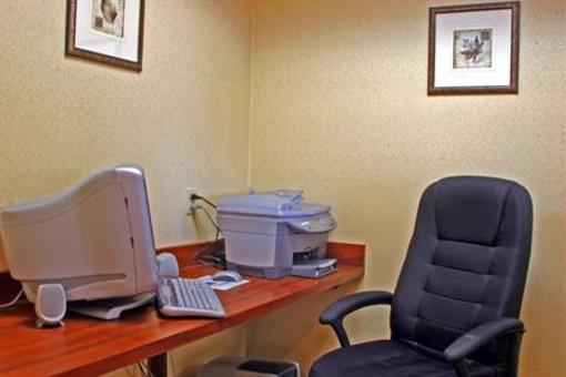 фото отеля BEST WESTERN Knoxville Suites