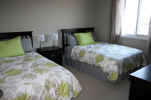 фото отеля Boardwalk Homes Executive Guest Houses & Suites Kitchener Waterloo