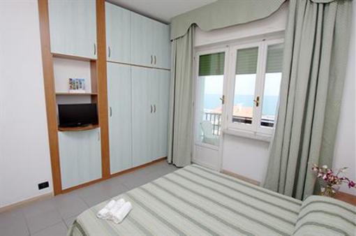 фото отеля Eurotel Hotel Grottammare
