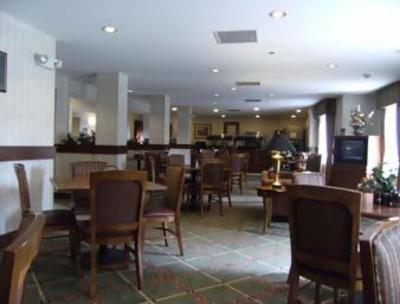 фото отеля Baymont Inn & Suites OHare Elk Grove Village