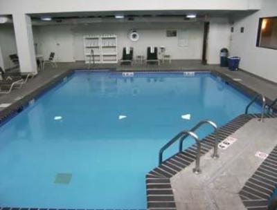 фото отеля Baymont Inn & Suites OHare Elk Grove Village