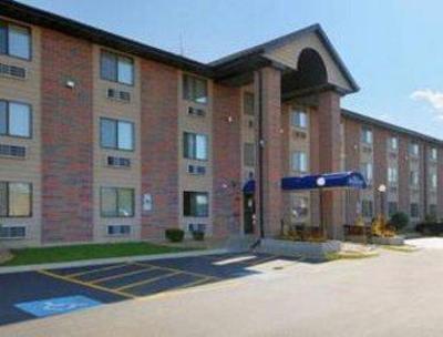 фото отеля Baymont Inn & Suites OHare Elk Grove Village