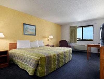 фото отеля Baymont Inn & Suites OHare Elk Grove Village
