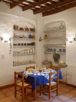 фото отеля Can Rosich Farm House Santa Susana