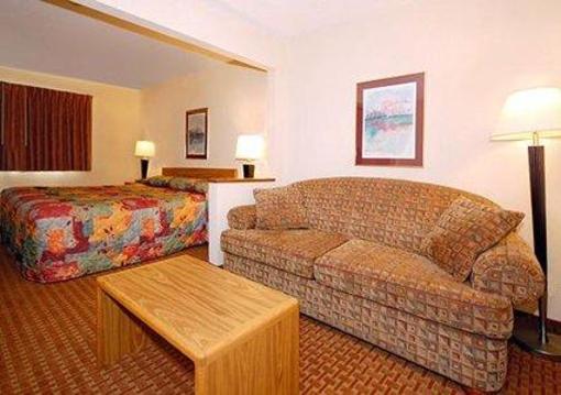 фото отеля Baymont Inn & Suites Wisconsin Dells