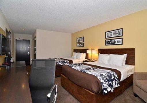 фото отеля Sleep Inn & Suites and Indoor Water Park