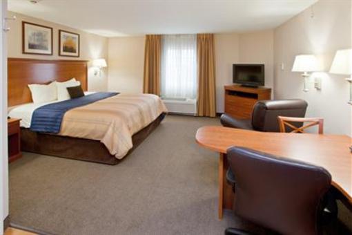 фото отеля Candlewood Suites Indianapolis East