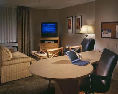 фото отеля Candlewood Suites Indianapolis East