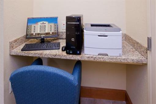 фото отеля Candlewood Suites Indianapolis East