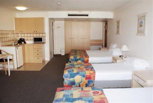 фото отеля Cairns Plaza Hotel