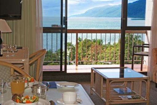 фото отеля Cairns Plaza Hotel