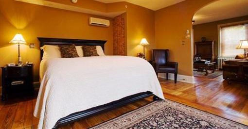 фото отеля The Sayre Mansion Inn
