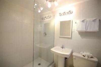 фото отеля Orton Terrace Gay Resort Fort Lauderdale
