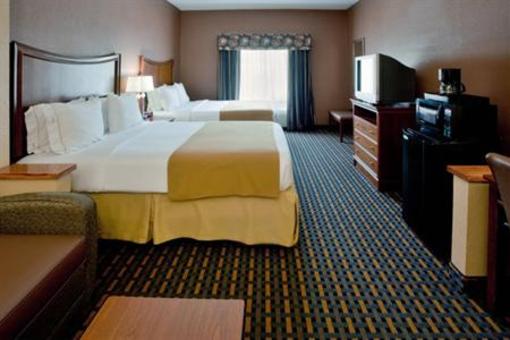фото отеля Holiday Inn Express Hotel & Suites Suffolk