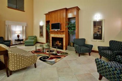 фото отеля Holiday Inn Express Hotel & Suites Suffolk