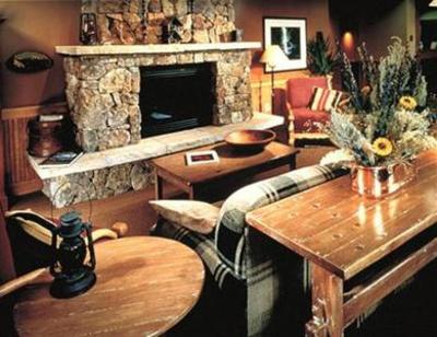 фото отеля Zephyr Mountain Lodge