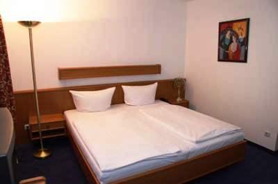 фото отеля Metropol Hotel Dusseldorf