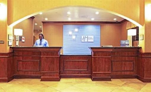 фото отеля Holiday Inn Express & Suites - Little Rock West