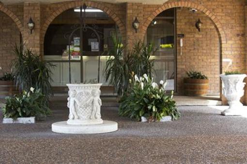 фото отеля Cumberland Motor Inn