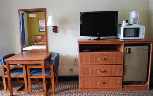фото отеля Del Amo Inn