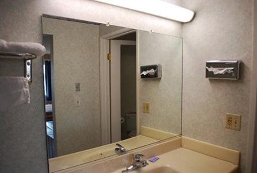 фото отеля Del Amo Inn
