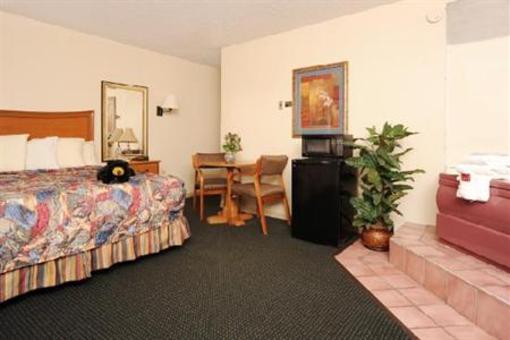 фото отеля Ramada Pigeon Forge - Parkway